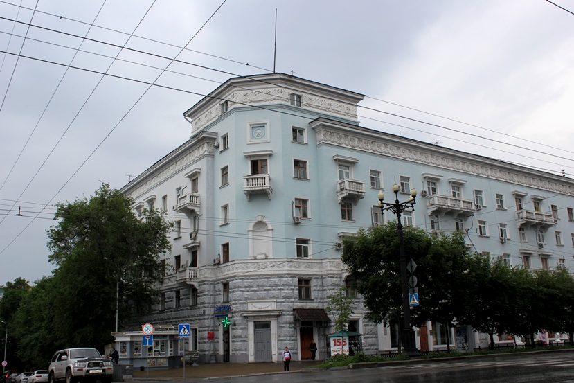Пешая лекция-экскурсия "История улицы Истомина" прошла в Хабаровске, Фото с места события собственное