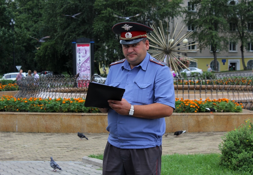 Полицейский, Фото с места события собственное
