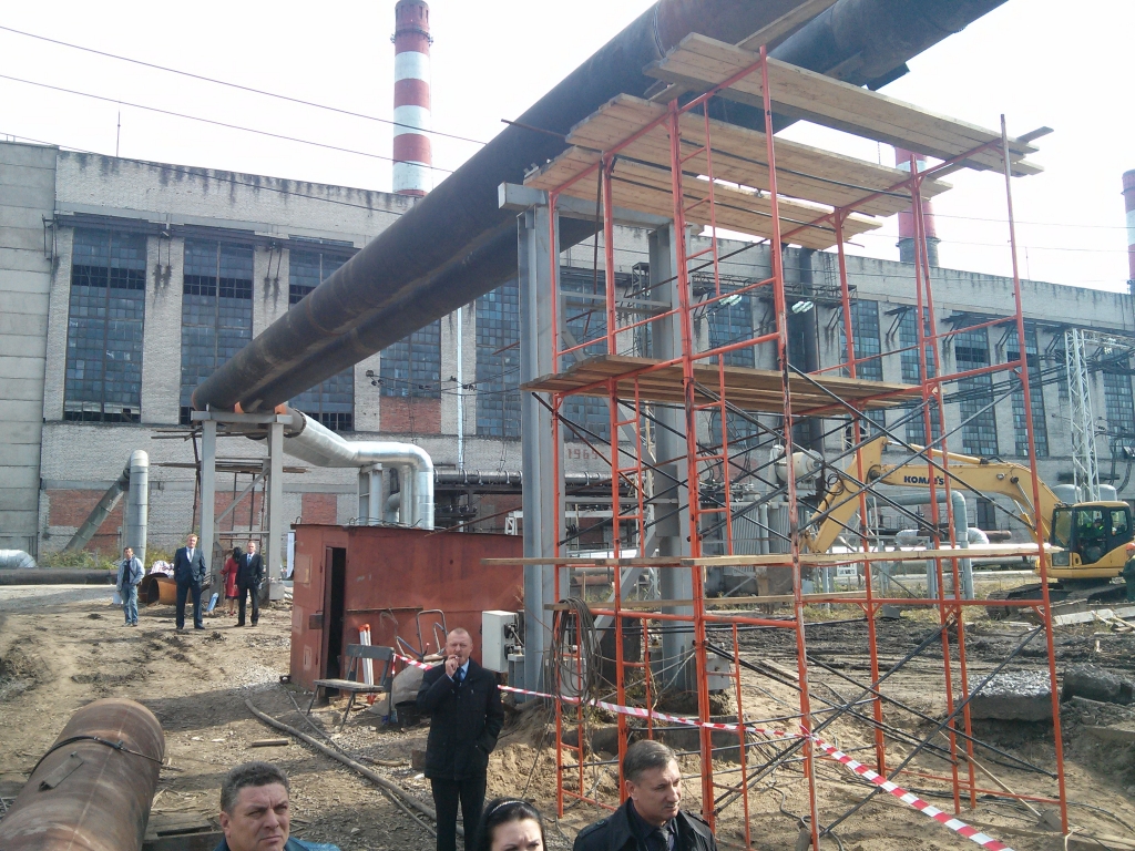 Новые трубы, установленные взамен старых, Фото с места события собственное