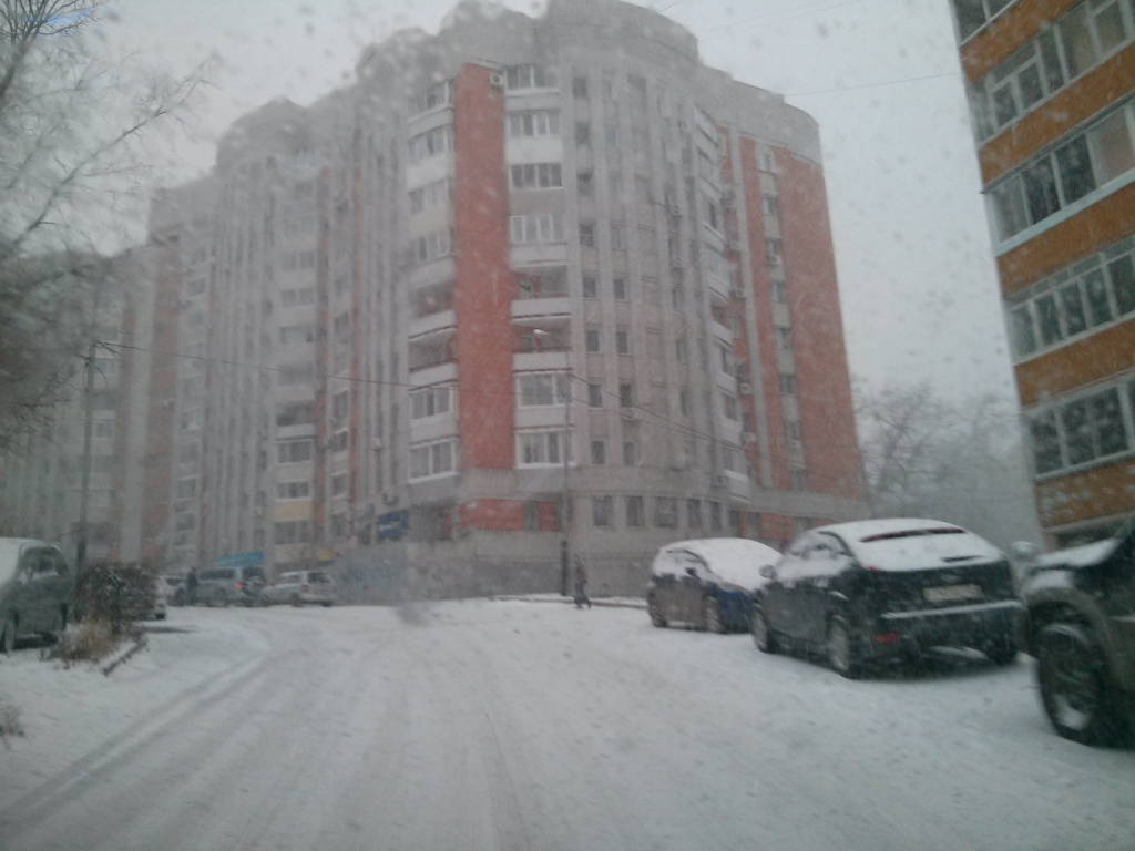 Заснеженные улицы города, Фото с места события собственное