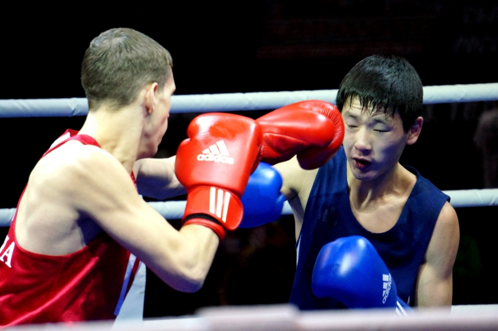 Копилка побед сборной Хабаровского края на чемпионате России по боксу вновь пополнилась, Фото с места события собственное