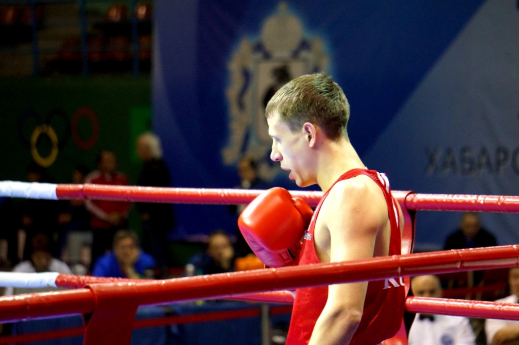 Копилка побед сборной Хабаровского края на чемпионате России по боксу вновь пополнилась, Фото с места события собственное