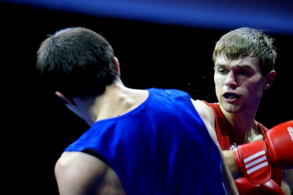 Копилка побед сборной Хабаровского края на чемпионате России по боксу вновь пополнилась, Фото с места события собственное