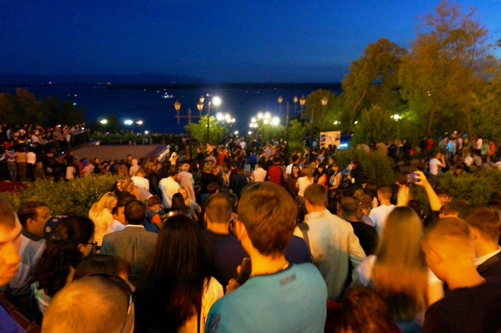 Красочный фейерверк в честь Дня города хабаровчане увидели с нового ракурса, Фото с места события собственное