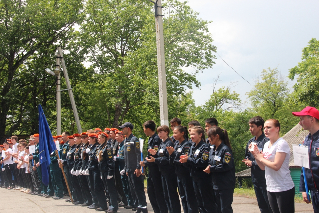 Региональные соревнования "Школа безопасности" стартовали в пригороде Хабаровска, Фото с места события из других источников