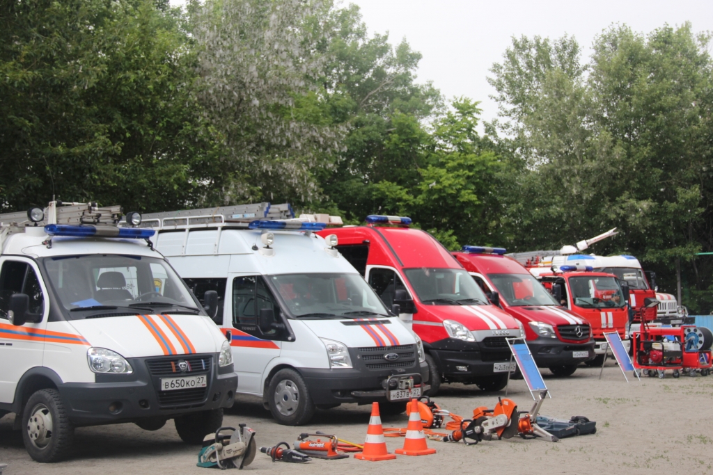 Региональные соревнования "Школа безопасности" стартовали в пригороде Хабаровска, Фото с места события из других источников