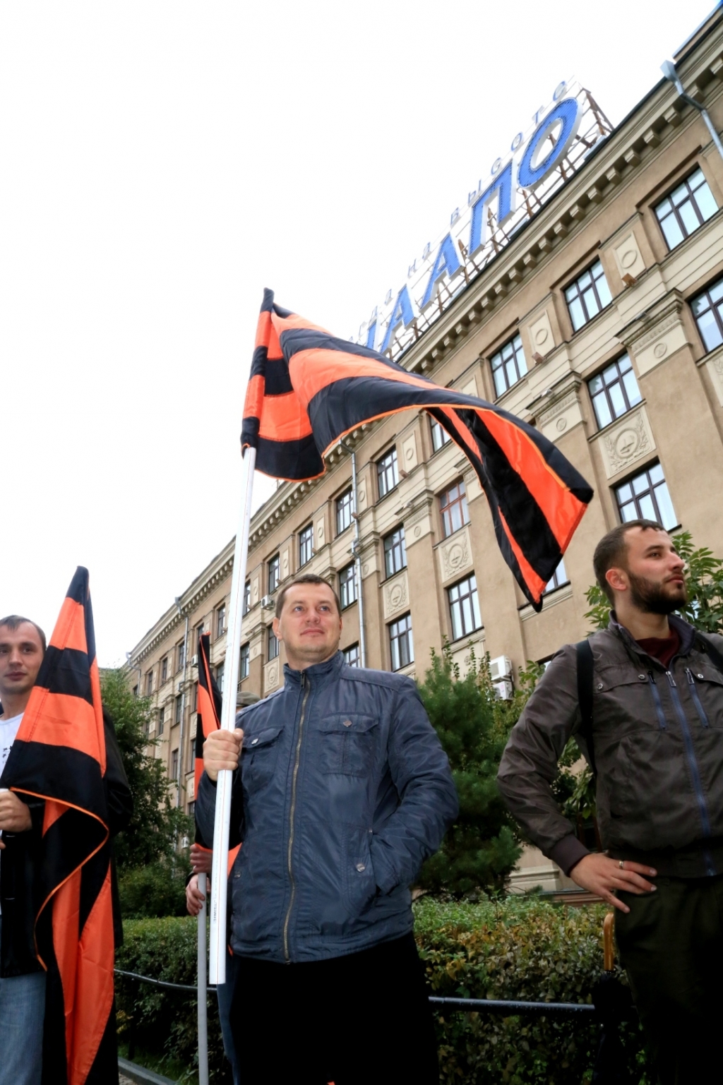 "Антимайдан" устроили в центре Хабаровска, Фото с места события собственное