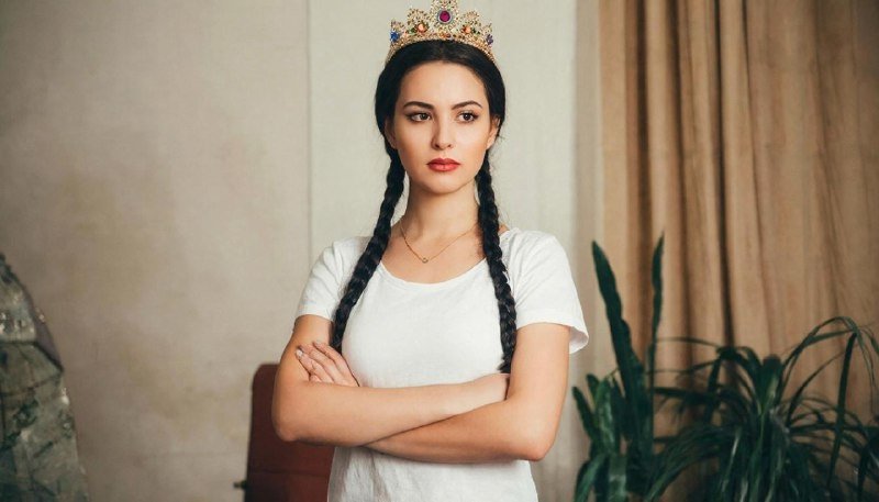 Тематическое фото GigaChat (18+)