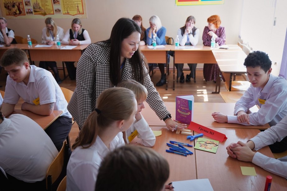 Игорь Бурмистров, ХК ИРО