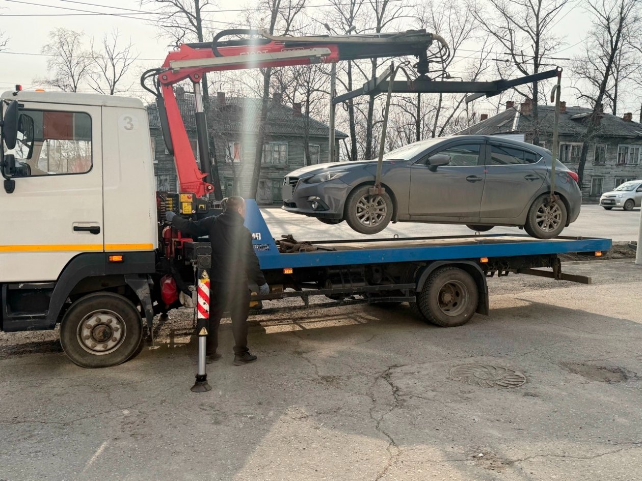 Иномарку неплательщика алиментов из Хабаровска арестовали судебные приставы Пресс-служба ГУФССП России по Хабаровскому краю и Еврейской автономной области