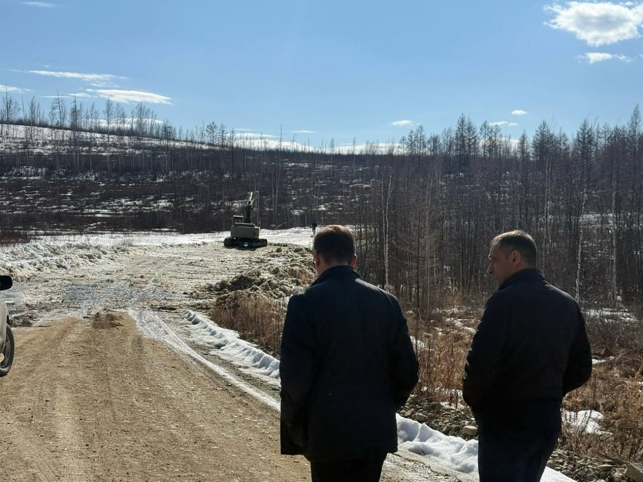 Обвал дороги произошёл в Хабаровском крае на трассе Новый Ургал — Чекунда ТГ главы Верхнебуреинского района Антона Харина