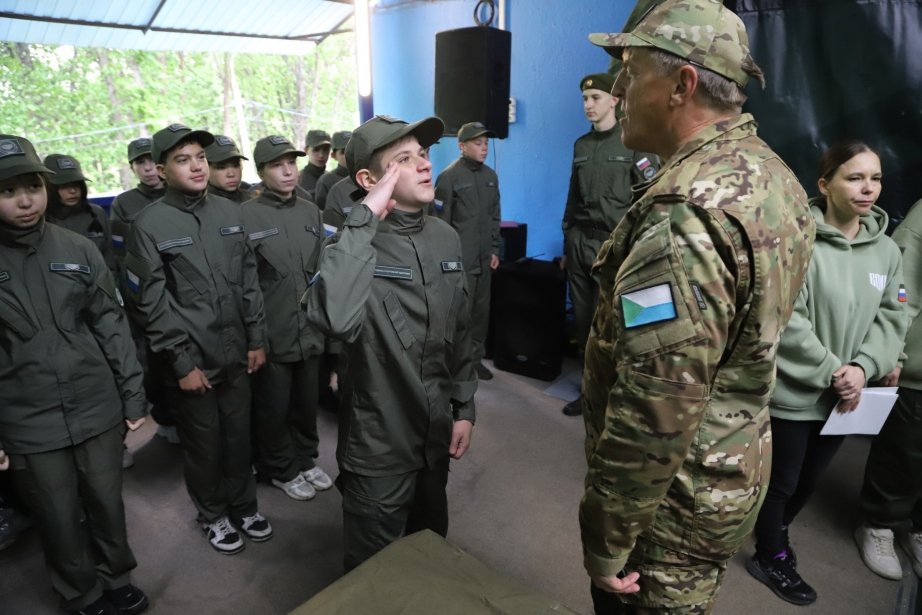 В Хабаровском крае стартовала летняя смена &quotВремя юных героев&quot Пресс-служба министерства спорта Хабаровского края