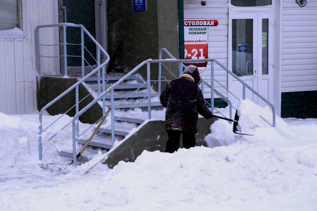 Жители Второго Хабаровска оказались в плену мощнейшего циклона, Фото с места события собственное