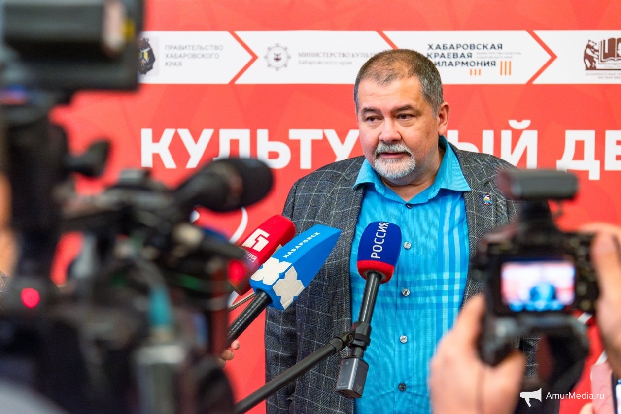 Сергей Лукьяненко