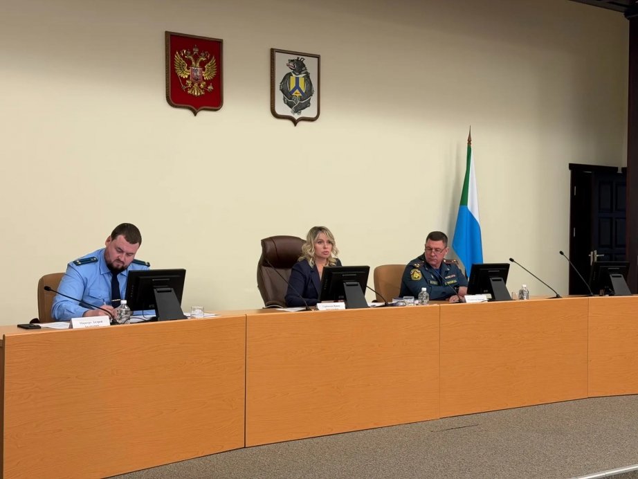 На заседании краевой комиссии