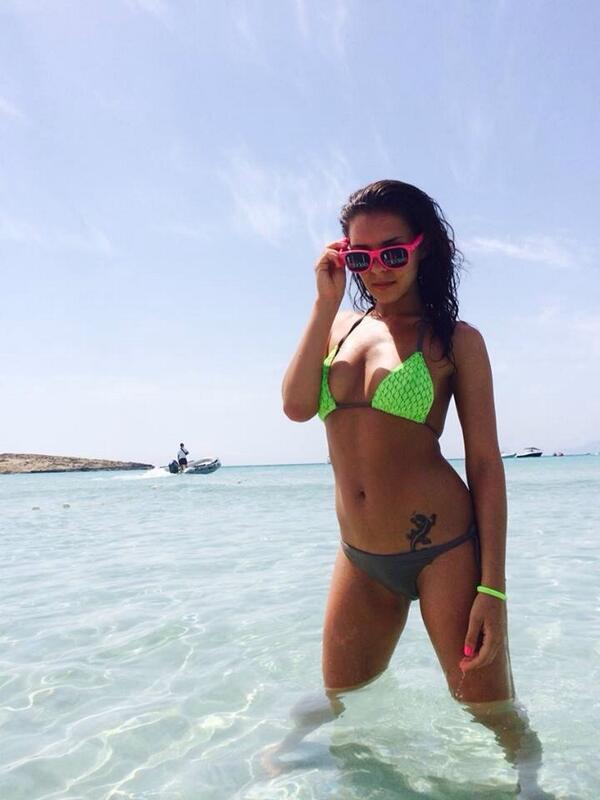 "Порно-Оскар" заполучила комсомольчанка Алина Еременко, Фото с места события из других источников