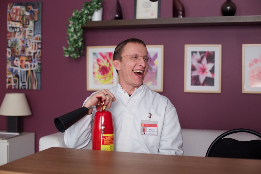 Маленькие тайны большого успеха открыл хабаровским журналистам Иван Охлобыстин-Быков, Фото с места события из других источников