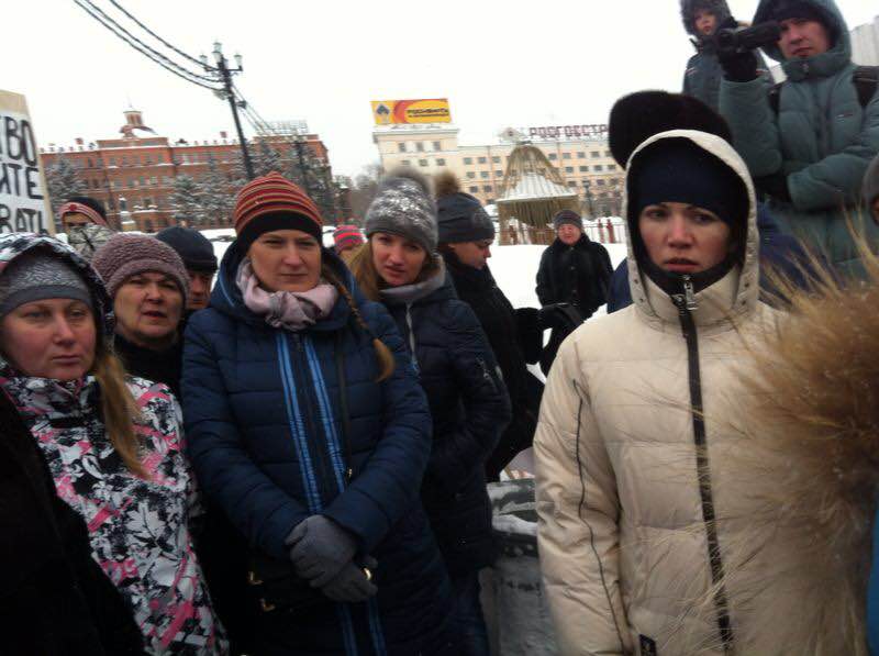 Более 50 человек собрались в центре города, чтобы обратить внимание на проблему, Фото с места события собственное