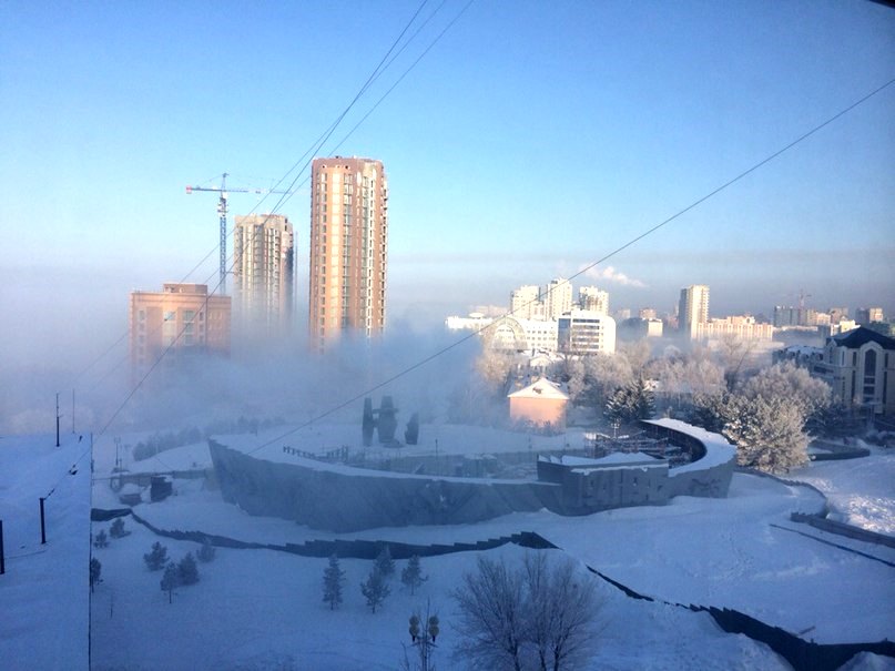 Плотное покрывало тумана опустилось на Хабаровск, Фото с места события собственное