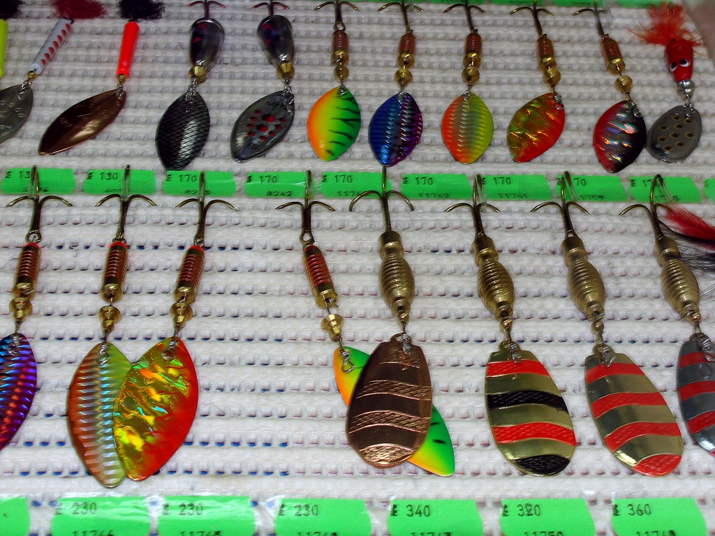 "Трофей", магазин товаров для рыбалки, туризма и активного отдыха, блесна типа "вертушка", Фото с места события собственное