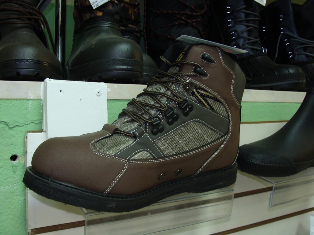 "Трофей", магазин товаров для рыбалки, туризма и активного отдыха, ботинки для вейдерсов, Фото с места события собственное