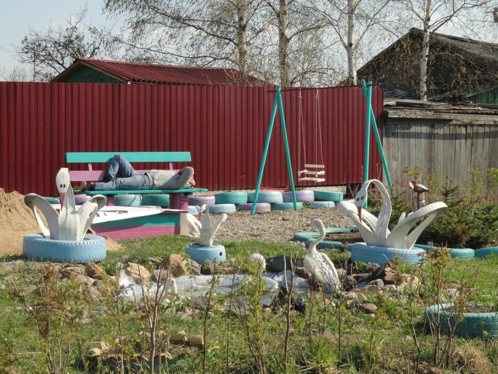 Дорогу на кладбище под Хабаровском "улучшили" булыжниками, Фото с места события из других источников