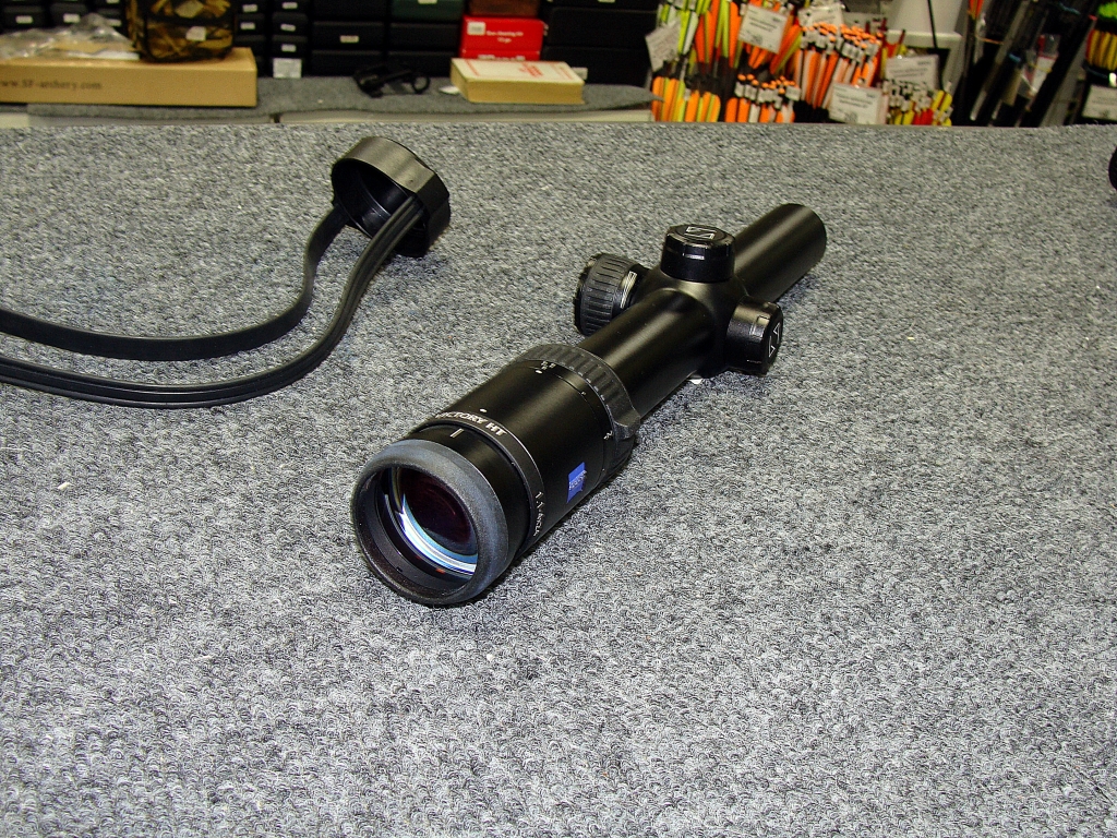Магазин "Оружейный двор и Мир приключений", прицел-загонник