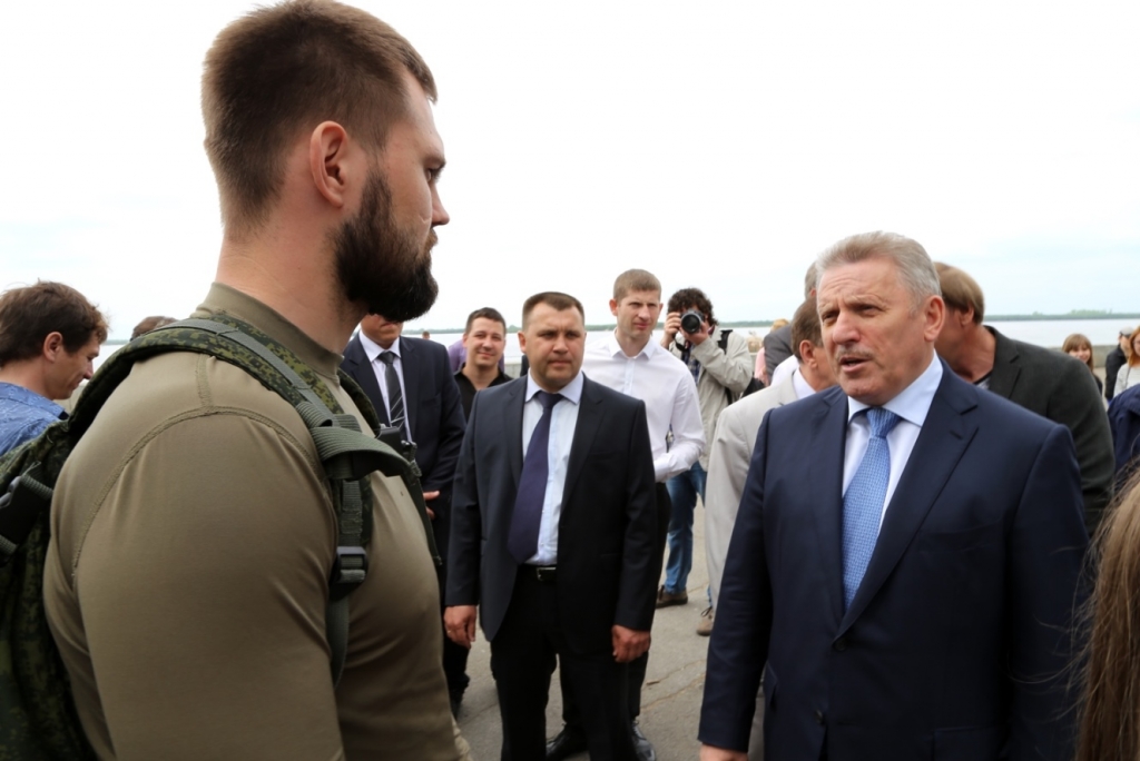 Губернатор Хабаровского края прокатился на колесике