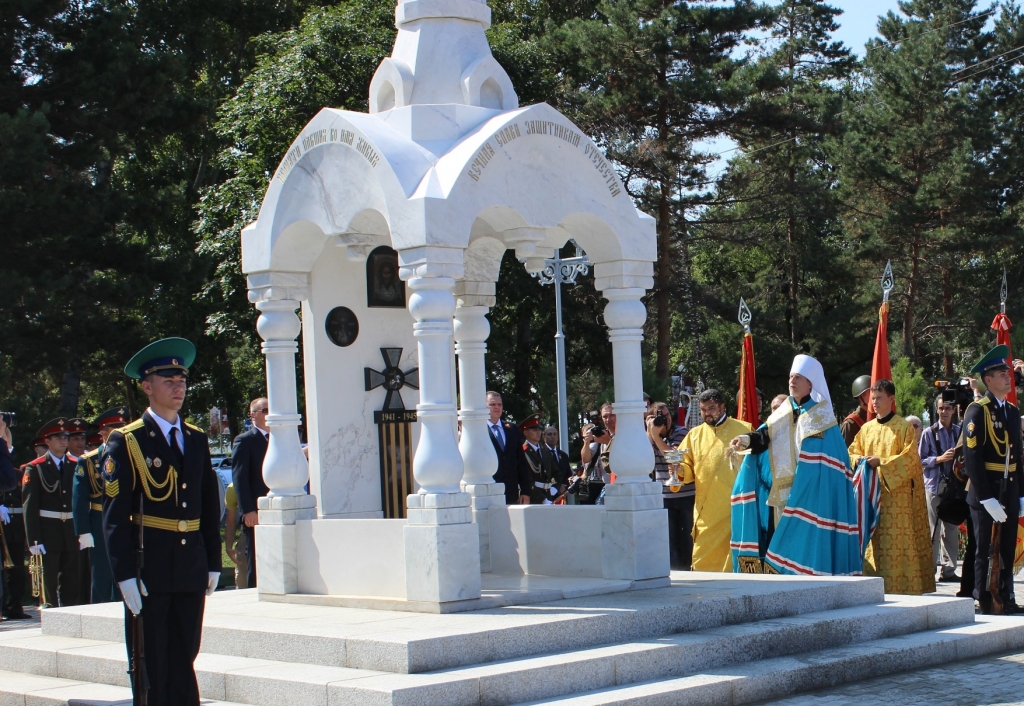 Часовню-памятник открыли в Хабаровске