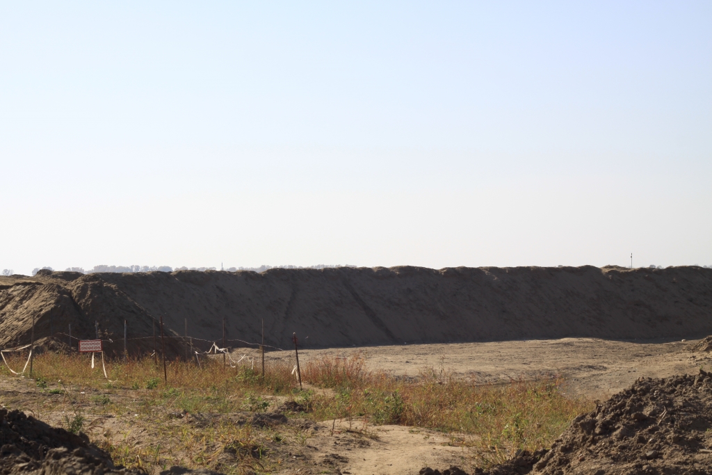 Строительство дамбы