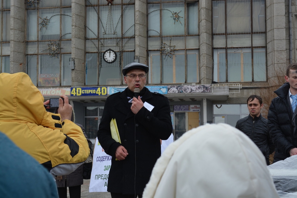 Исключенный из КПРФ за митинг против мэра Комсомольска Олег Паньков обратился в крайком
