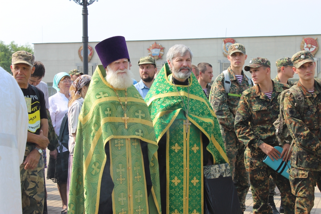 Многодневный Крестный ход начался в Хабаровске