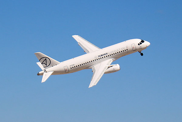 Комсомольский Sukhoi SuperJet 100 получил сертификат EASA для эксплуатации на узких ВПП Михаил Вахнеев, сайт Aviation Explorer