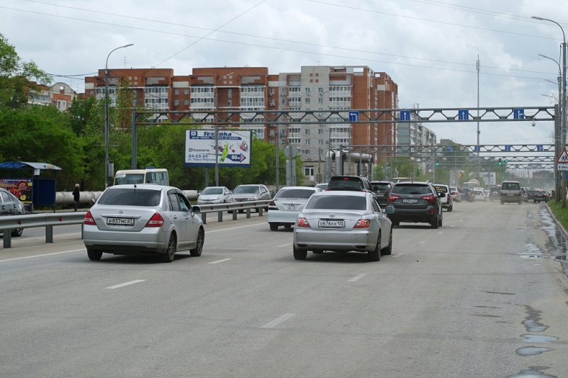 Контроль за состоянием дороги на Павла Морозова в Хабаровске ведётся круглосуточно
