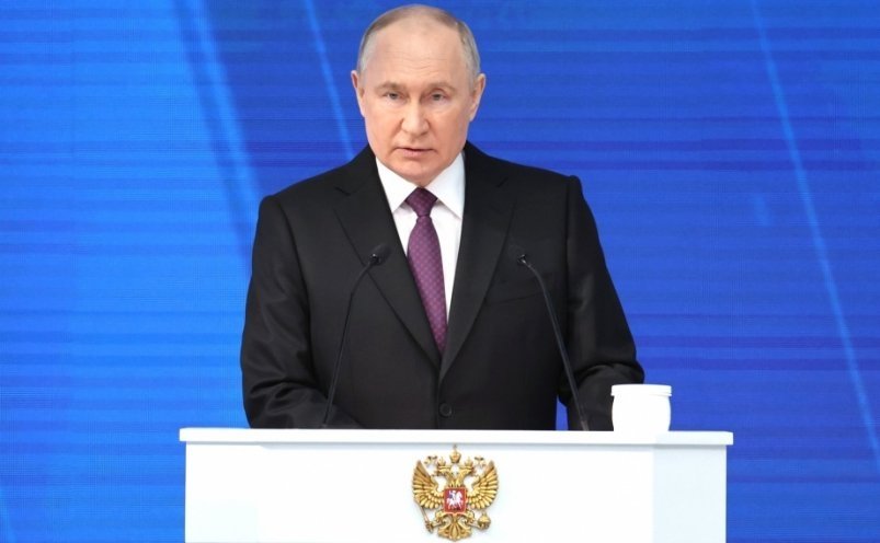Владимир Путин обратился к гражданам России в связи с терактом в 