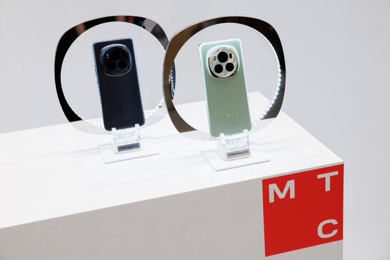 Хабаровчане смогут заказать флагманский смартфон HONOR Magic6 Pro с AI-камерой и морозоустойчивой батареей