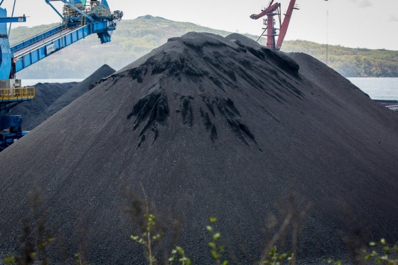 Северные районы Хабаровского края получили к зиме 70% требуемого объема угля