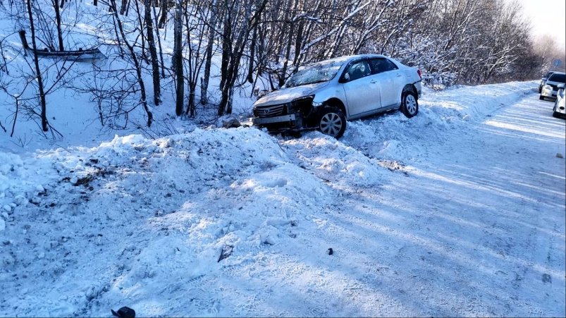 В ДТП под Хабаровском пострадала мать с тремя детьми