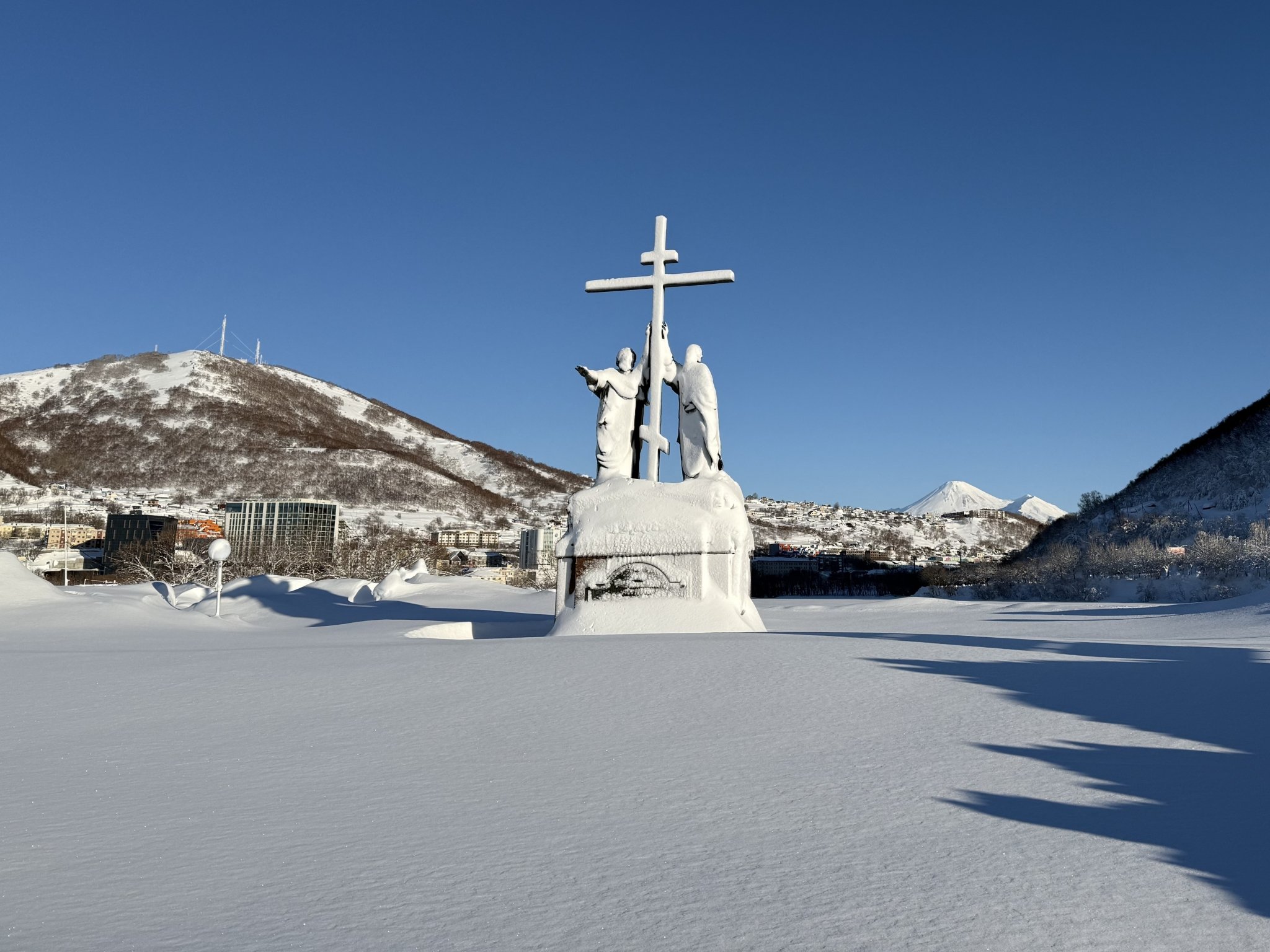 Камчатка укрыта такими большими снегами (ФОТО)