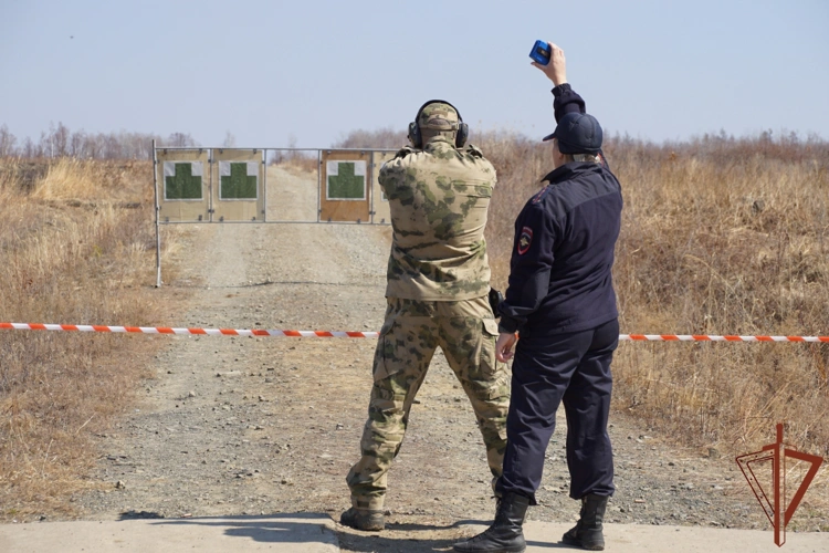 Лучших стрелков среди росгвардейцев определили в Восточном округе Пресс-служба Восточного округа войск национальной гвардии Российской Федерации