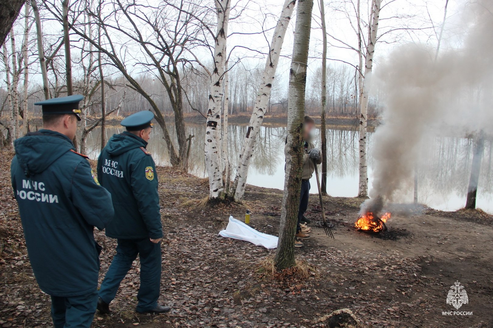 Ни одни выходные не проходят для сотрудников пожарного надзора без выявления нарушителей Предоставлено пресс-службой ГУ МЧС России по Хабаровскому краю