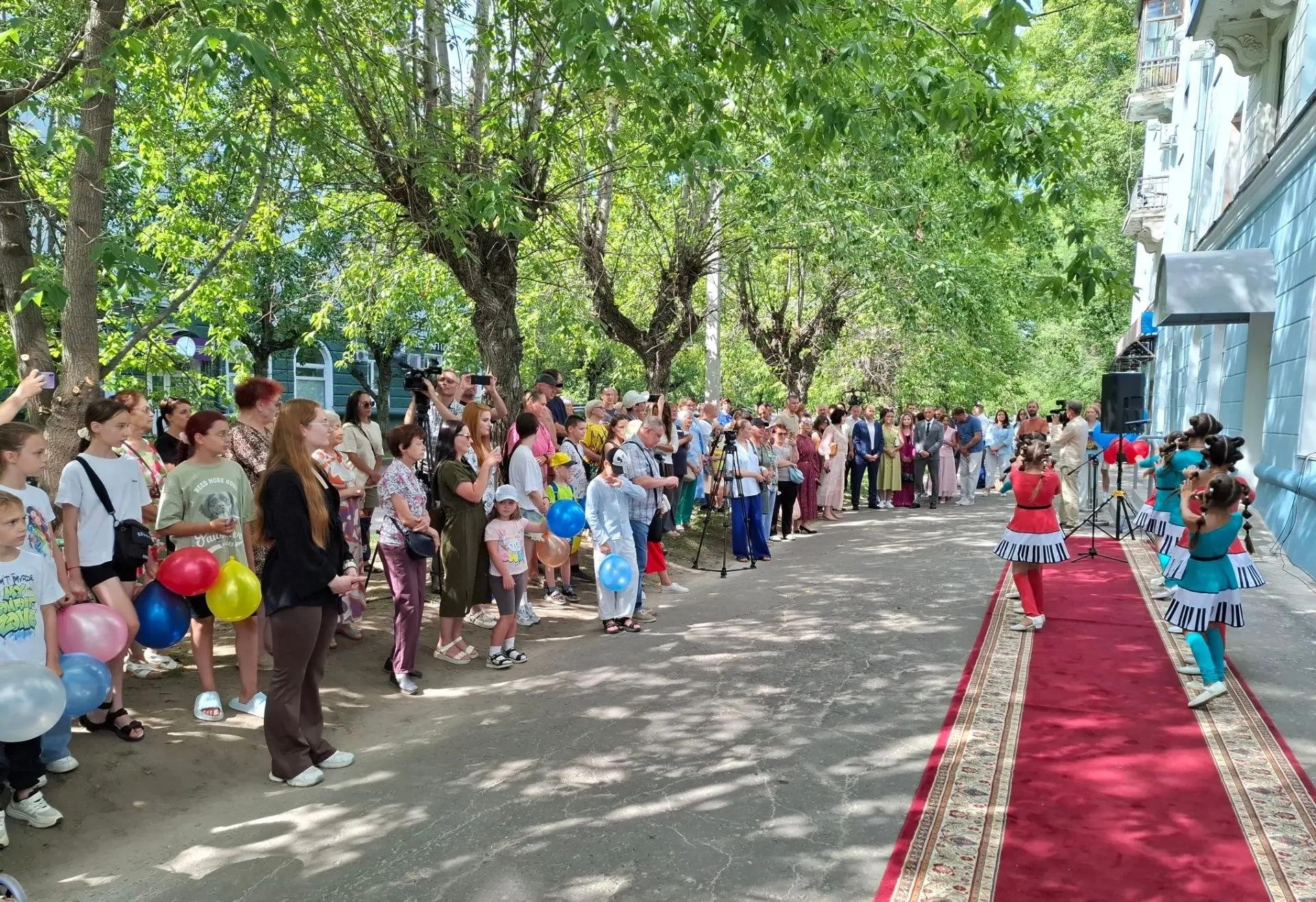 В Комсомольске-на-Амуре после ремонта открыли модельную библиотеку имени В.Н. Авраменко МАХ Дмитрия Заплутаева